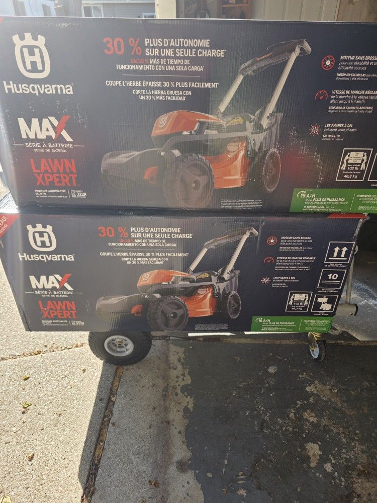 Husqvarna Lawn Xpert LE322R 40-volt, 21-in Self Propelled Battery Walk Mower