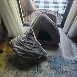 Cat Tipi Bed