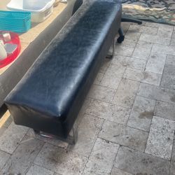 Black Bench 