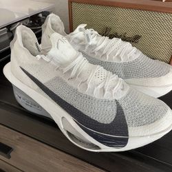 Sz 12 Nike Running Shoes