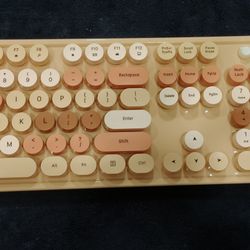 Sweet Wireless Keyboard With Various Colors