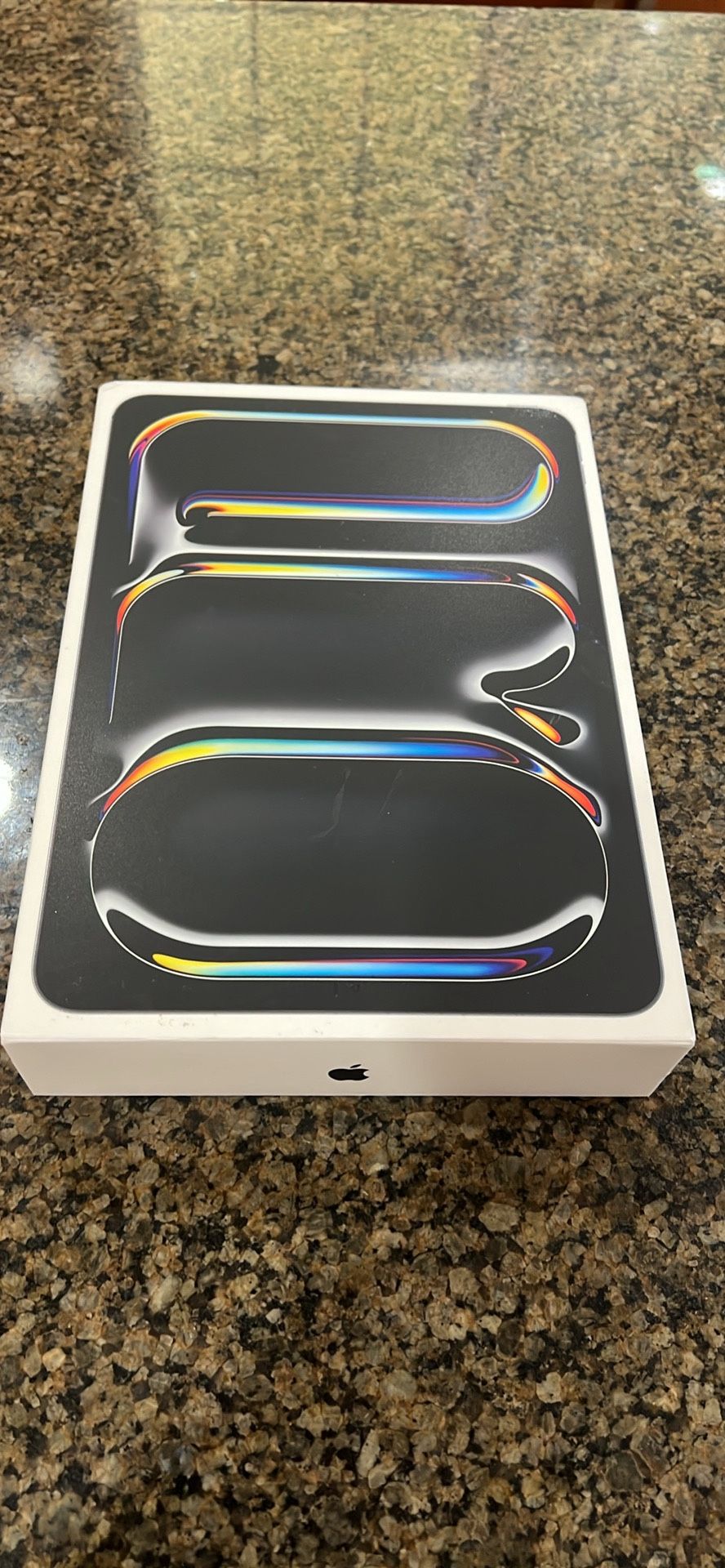 Apple Newest M4 iPad Cellualr 256 Gb Brand New