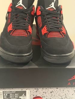 Jordan Retro 4's Red Thunder's