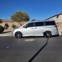 2012 Nissan Quest