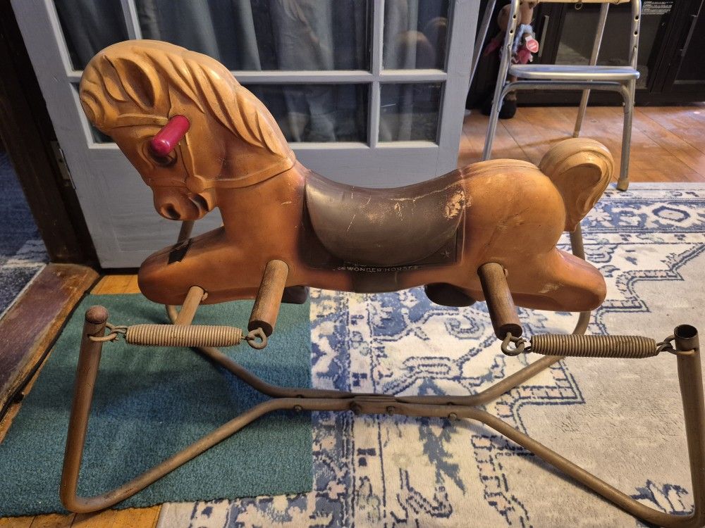Vintage Wonder Horse