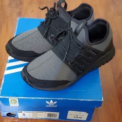 Tubular Radual J Adidas