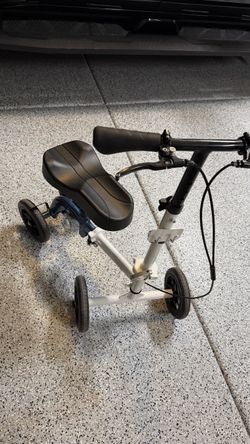 Knee Scooter