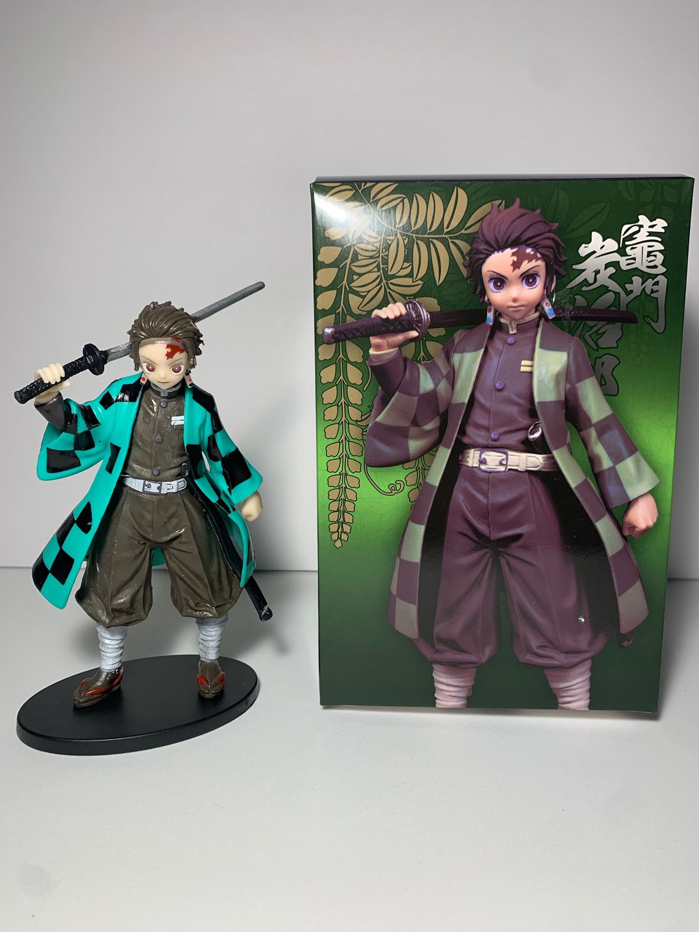Demon Slayer Kimetsu No Yaiba Tanjiro Kamado Tanjirou Action Figure (Brand New)