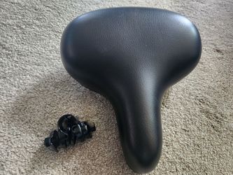Justek 9" wide padded seat with reflector