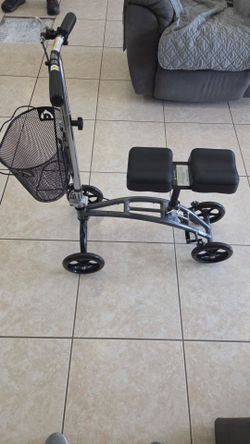 Drive Adjustable Knee Scooter