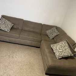 Brown L Shaped Couch With Chaise