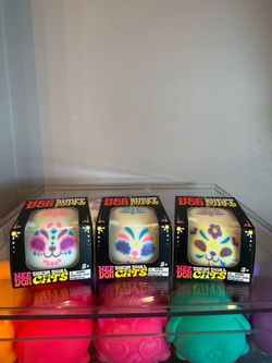Needoh Sugar Skull Cats