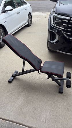 Adjustable Weight Bench with Leg Roller