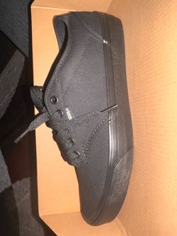 Brand new vans shoes