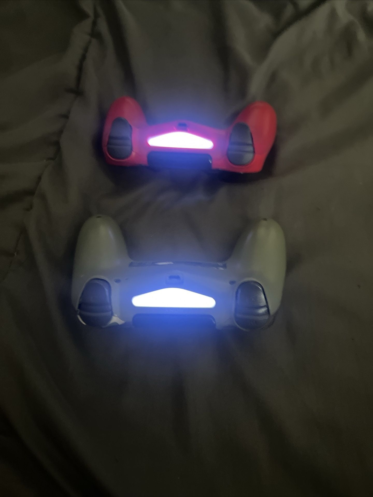 2 PS4 Controllers