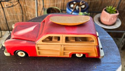 Vintage Woody Wagon Decorative Model Car