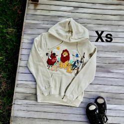 SWEATERS/ HOODIES 