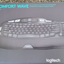 Wave Wireless Keyboard with Mouse