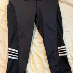 women's size small workout lot 