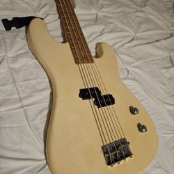 Lotus bass