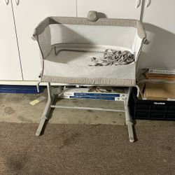 Bassinet 