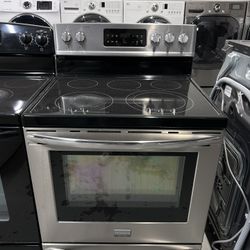 Frigidaire Electric Range Stove 
