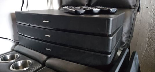 Bose Solo Seakers got 3 of them $60 Each