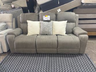 Lazy Boy manual reclining Sofa couch