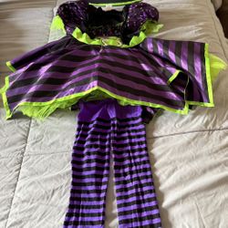 Youth size 6 Witch Costume