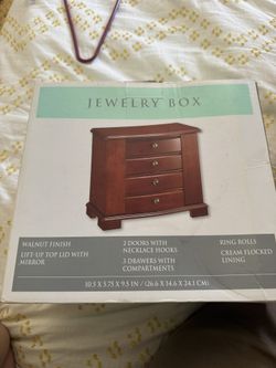 Wood Jewelers Box
