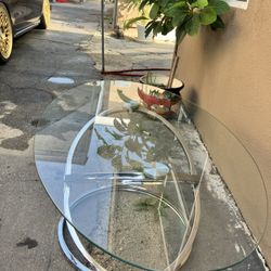 Beautifull Glass Coffe/ Center Table