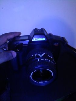 Nice canon eos 620 with a sigma 28-80mm lens