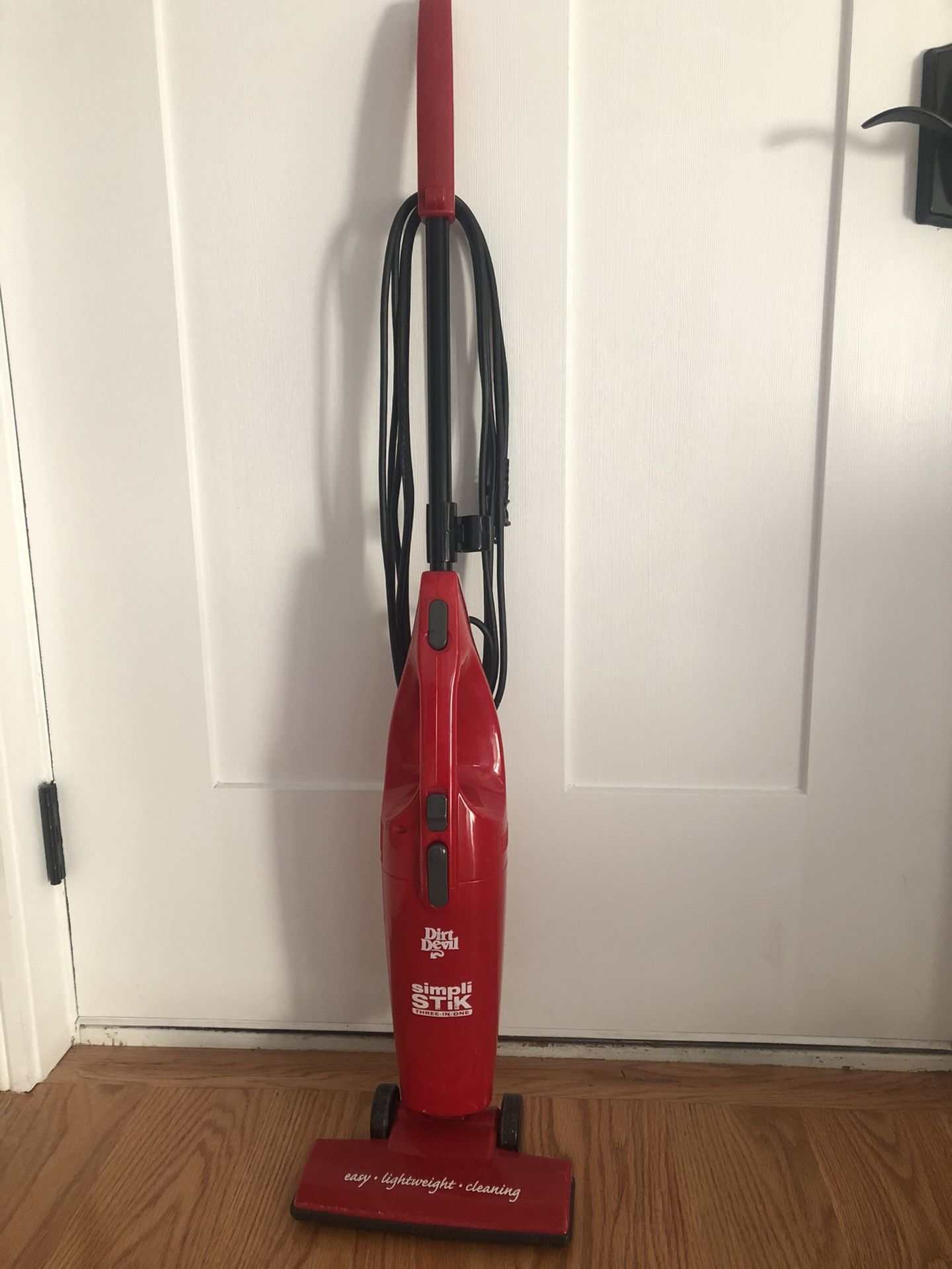 Dirt Devil Vacuum Cleaner