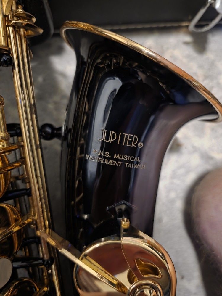 Vintage 1996 Jupiter Alto Saxophone With Accessories