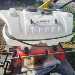 60 GALLON 3PT HITCH MOUNTED SPRAYER WITH 3-NOZZLE BROADCAST BOOM