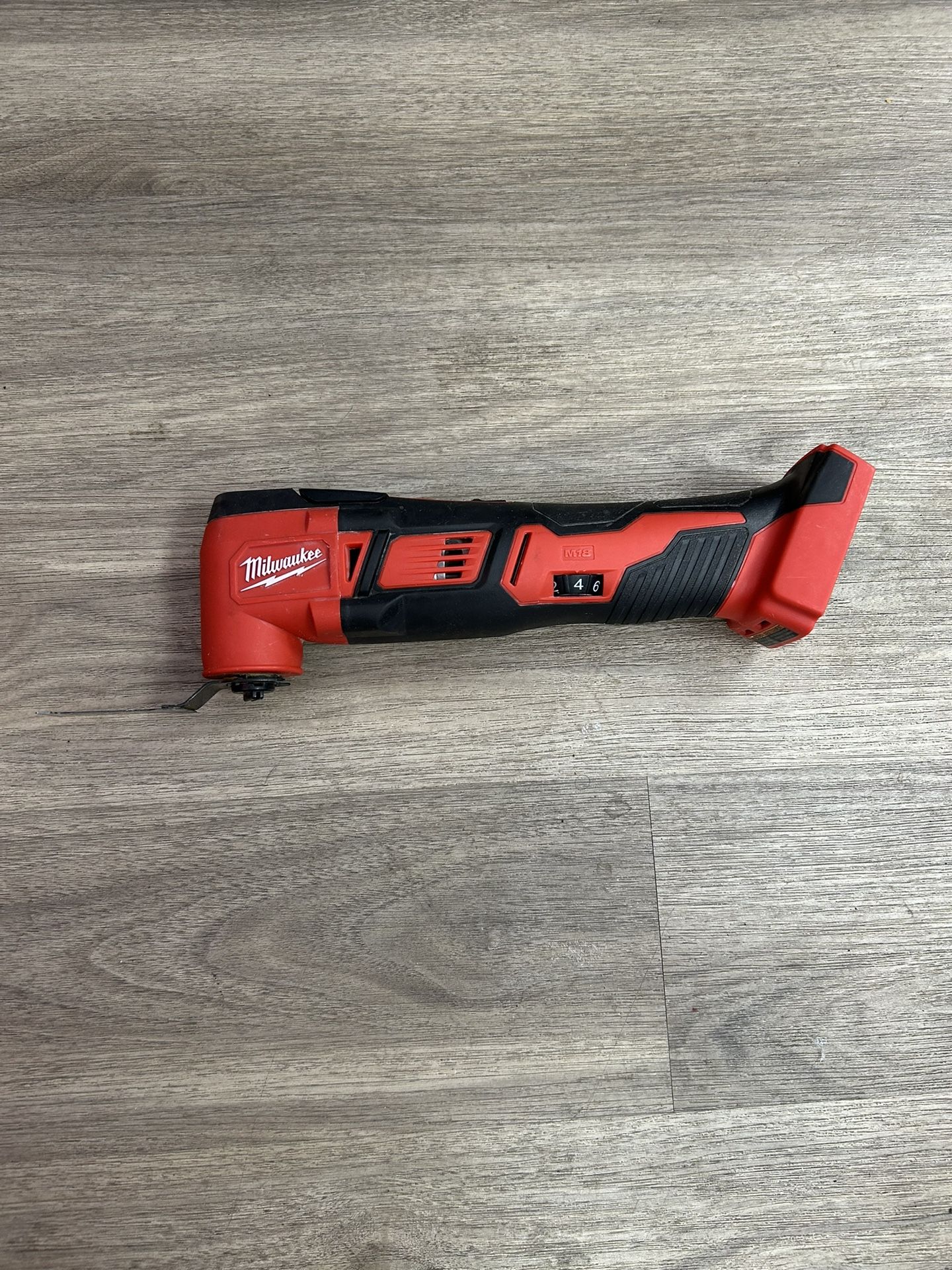 Milwaukee Multitool 2626-20 BARE TOOL