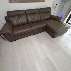 italian nappy leather Power Recliner (Head  and Foot Only Right And Middle)