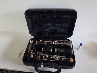 Yamaha Clarinet with Case