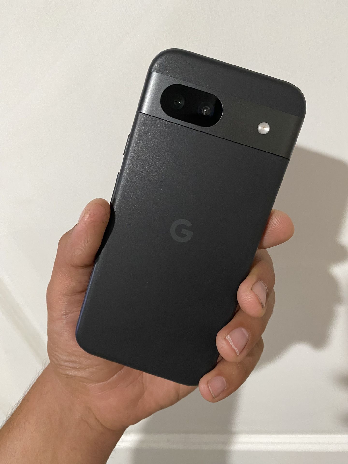 Google pixel 8A 128GB para las compañías T-Mobile y MetroPCS