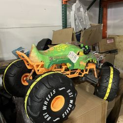 New Hot Wheels, Mega Wreck Monster Truck Toy