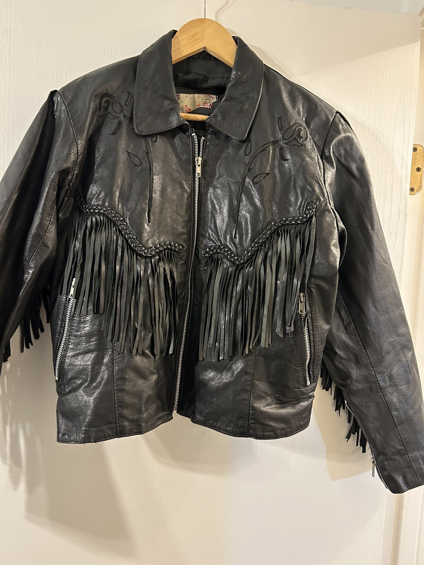 Women’s Vintage Black Leather Motorcycle Jacket Size M