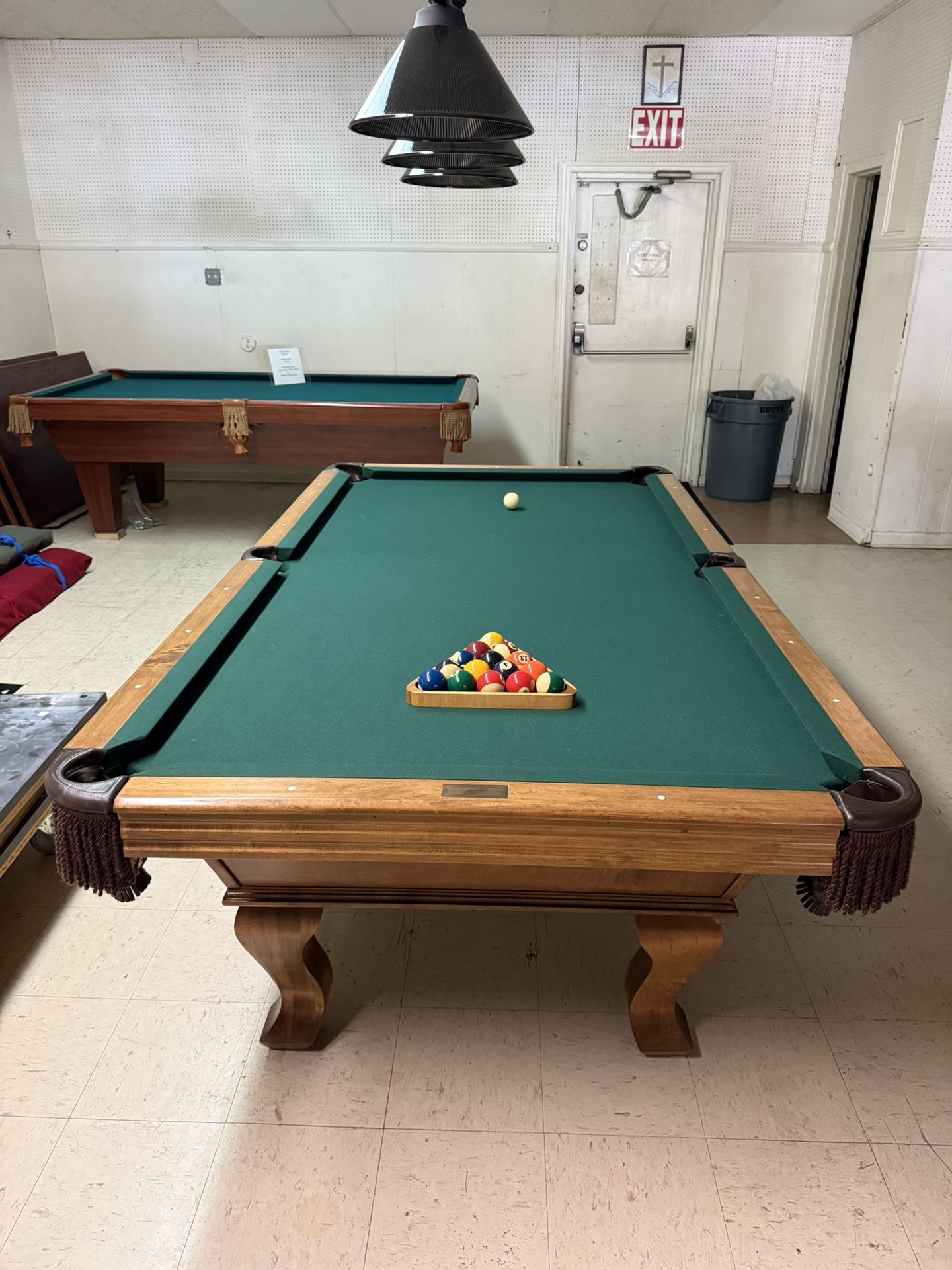 USED 8’ DYNAMO POOL TABLE