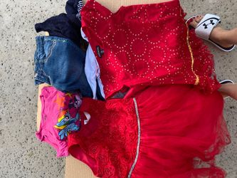 Girls size 5,6,7 Varios Clothes Lot of over 25 items North Face Circo