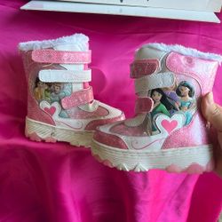 Snow Boots Toddler Size 9 