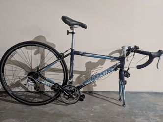 Trek 1.1 - Low Mileage, Missing Front Wheel