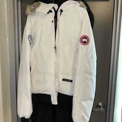 Canada Goose Chilliwack Jacket PBI Edition - White