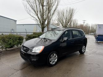 2008 KIA Rondo