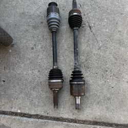 2009-15 Honda pilot front CV axle shaft