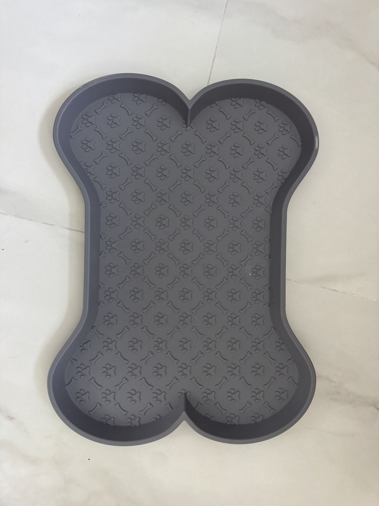 PET PLATTER PAW SHAPE DOG PUPPY FEEDING FOOD BOWL PLACE MAT NAVY BLUE 2 SIZES