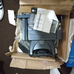 Tv Mount)/Stand